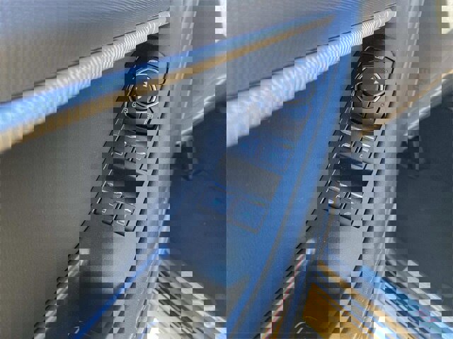 Used 2025 Ford Explorer ST-Line image 54