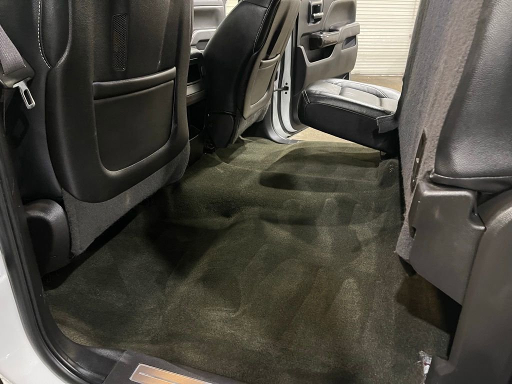 Used 2015 GMC Sierra 2500 Denali w/ Duramax Plus Package image 25