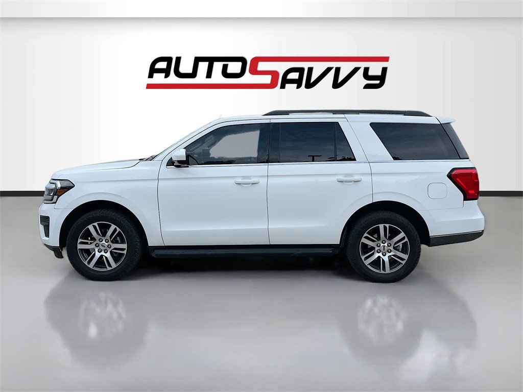 Used 2024 Ford Expedition XLT image 4