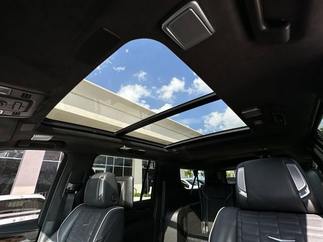 Certified 2023 Cadillac Escalade ESV Sport Platinum w/ LPO, ONYX Package image 29