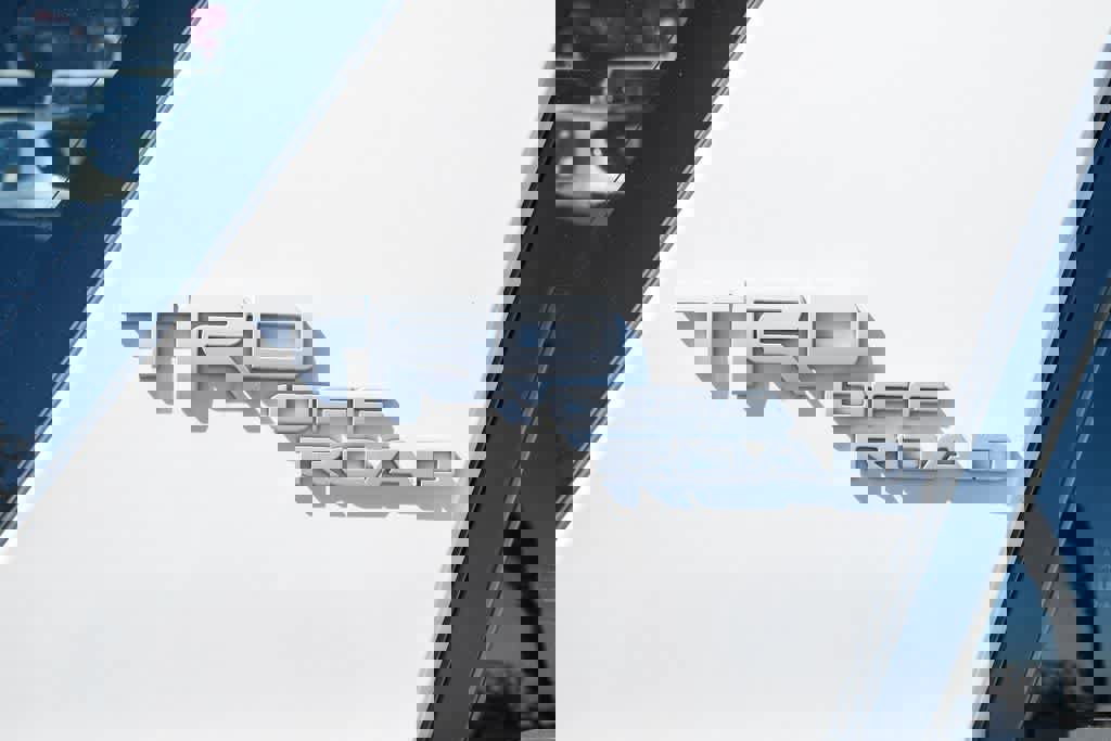 Used 2024 Toyota 4Runner TRD Off-Road image 27