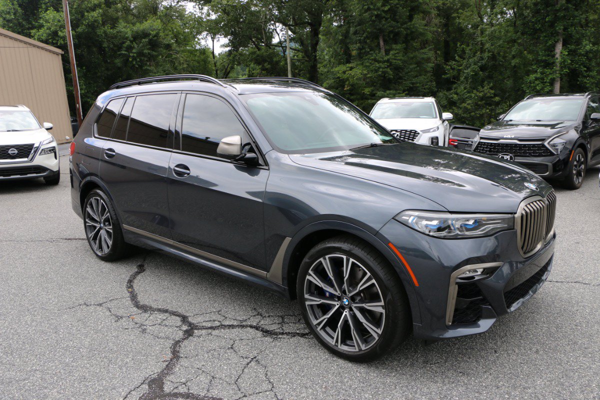 Used 2021 BMW X7 M50i w/ Executive Package AWD/4WD image 10