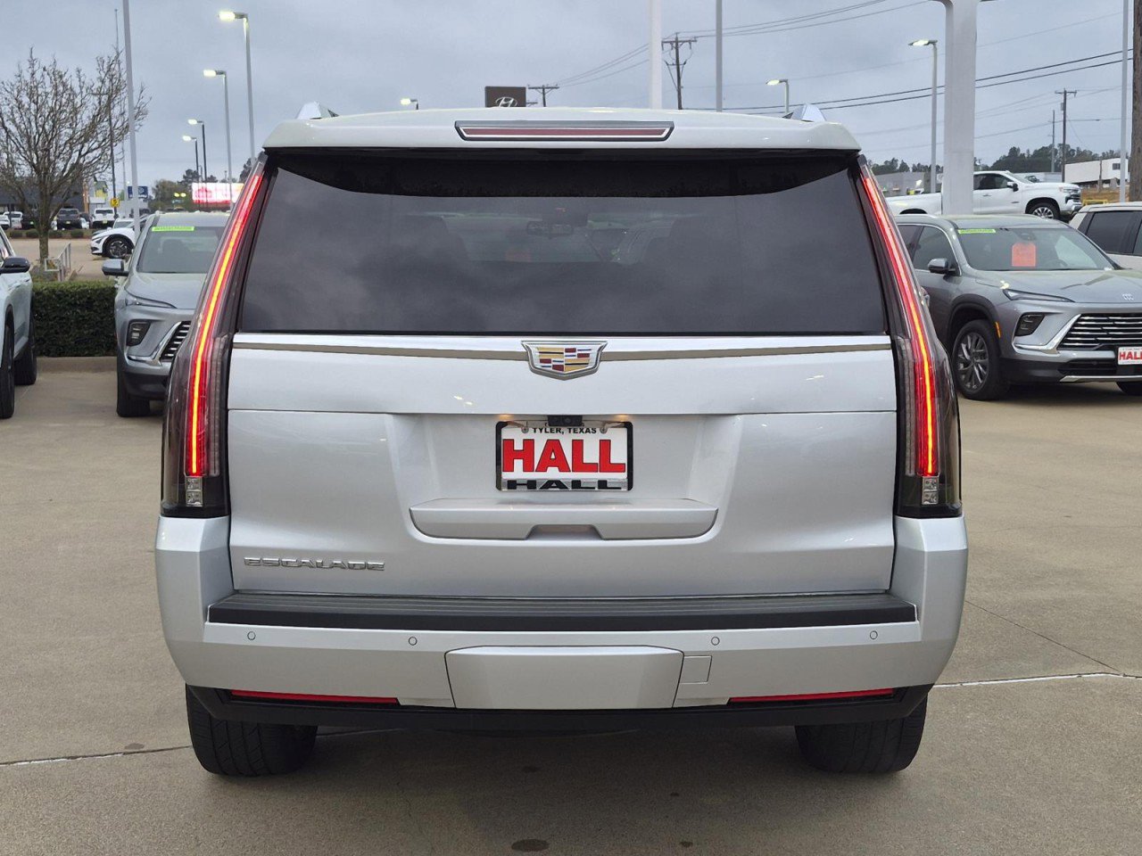 Certified 2020 Cadillac Escalade Premium Luxury image 5