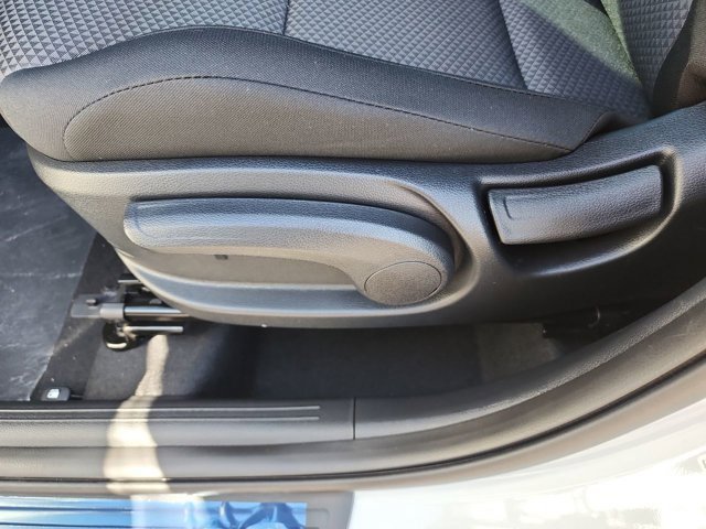 Used 2025 Kia Soul LX image 15