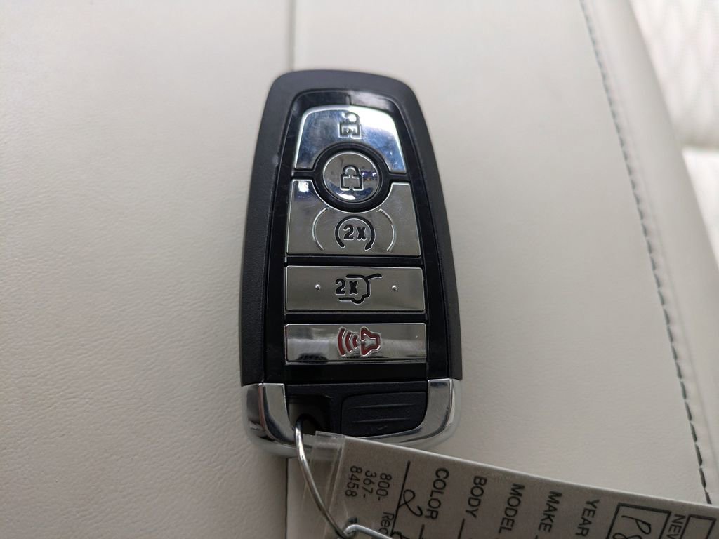 Used 2024 Lincoln Nautilus Black Label AWD/4WD image 33