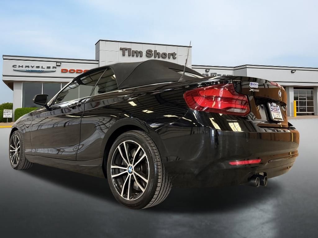 Used 2021 BMW 230i xDrive Convertible w/ Premium Package image 11