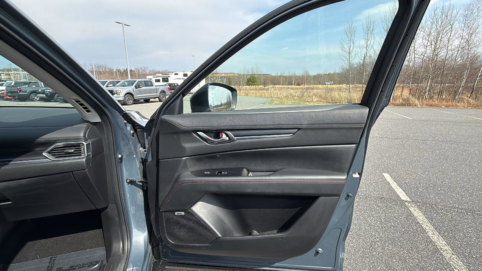 Used 2023 MAZDA CX-5 Carbon Edition image 16