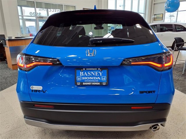 Certified 2026 Honda HR-V Sport image 8
