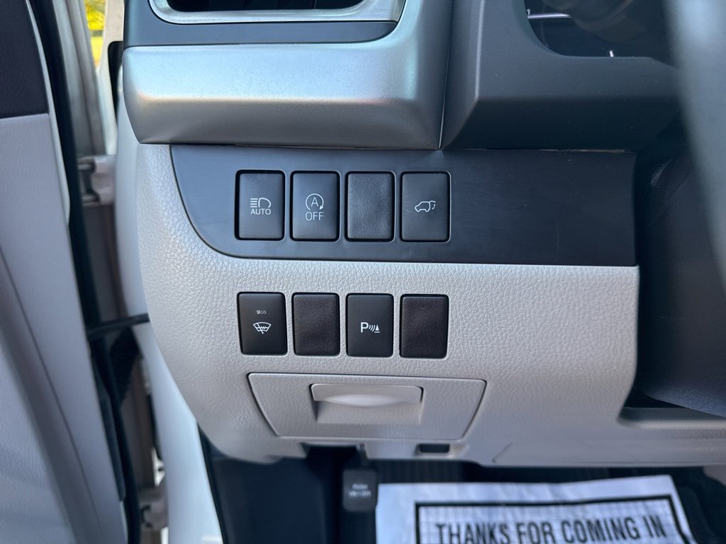 Used 2019 Toyota Highlander Limited image 17