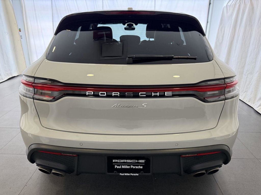 Used 2023 Porsche Macan S image 7