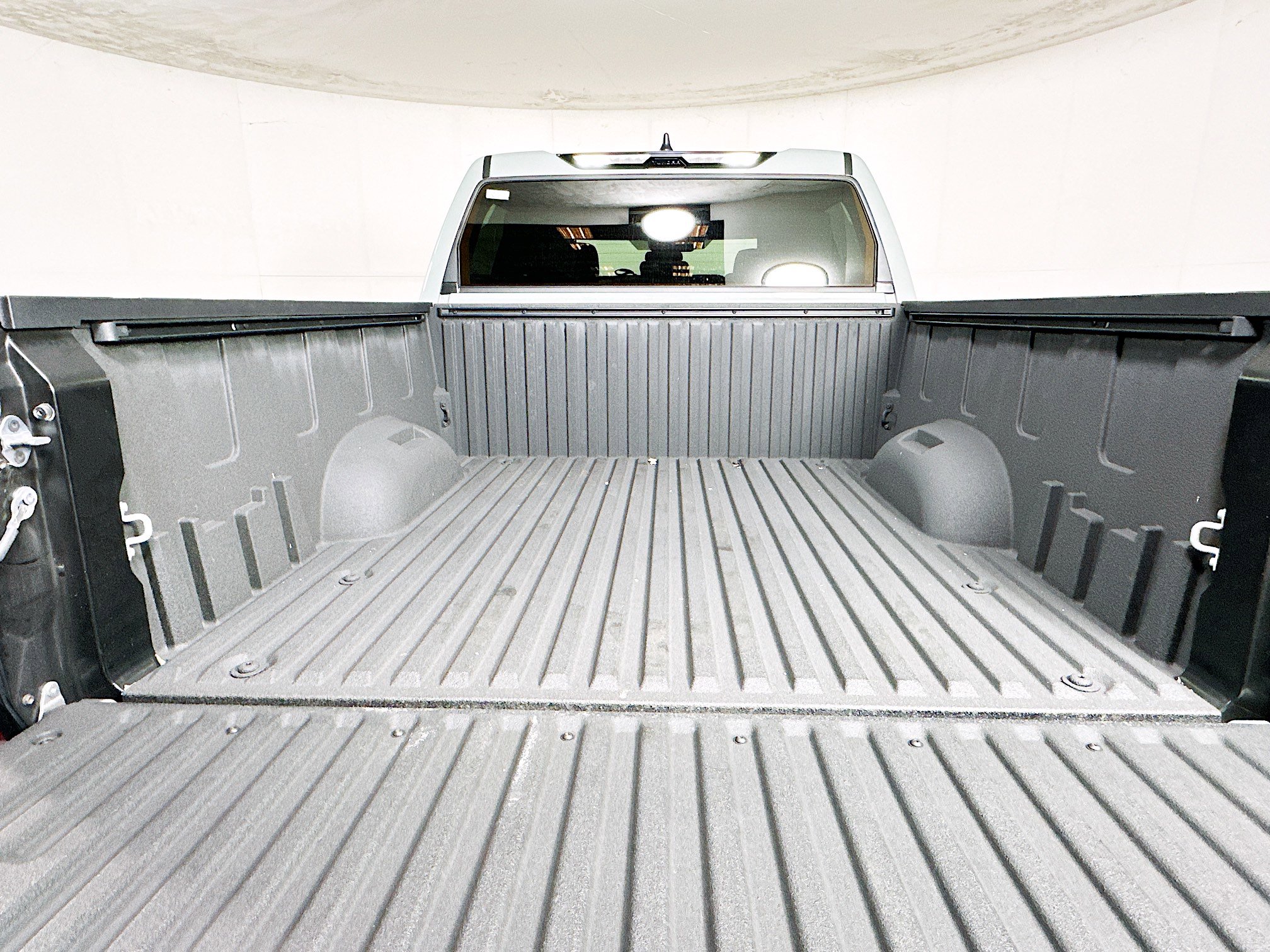 Used 2025 Toyota Tundra SR5 w/ SR5 Convenience Package image 31