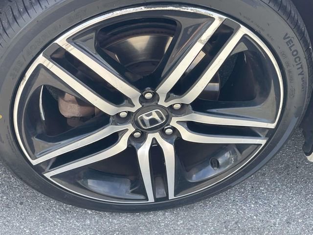 Used 2017 Honda Accord Sport Special Edition image 9