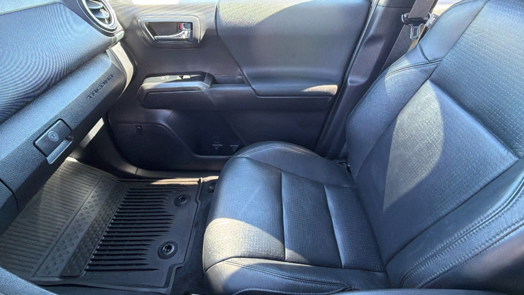 Certified 2023 Toyota Tacoma TRD Sport w/ TRD Premium Sport Package AWD/4WD image 12