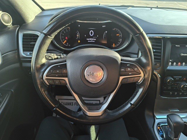 Used 2019 Jeep Grand Cherokee Laredo image 20