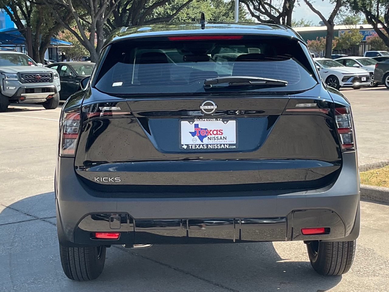 New 2027 Nissan Kicks S FWD image 5