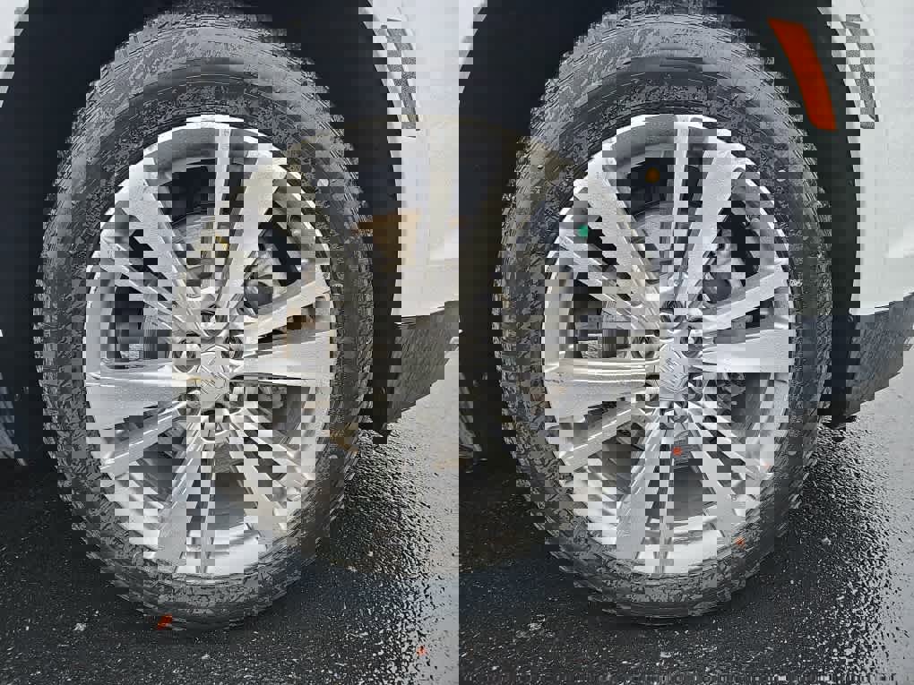 Used 2024 Cadillac XT5 Premium Luxury image 9