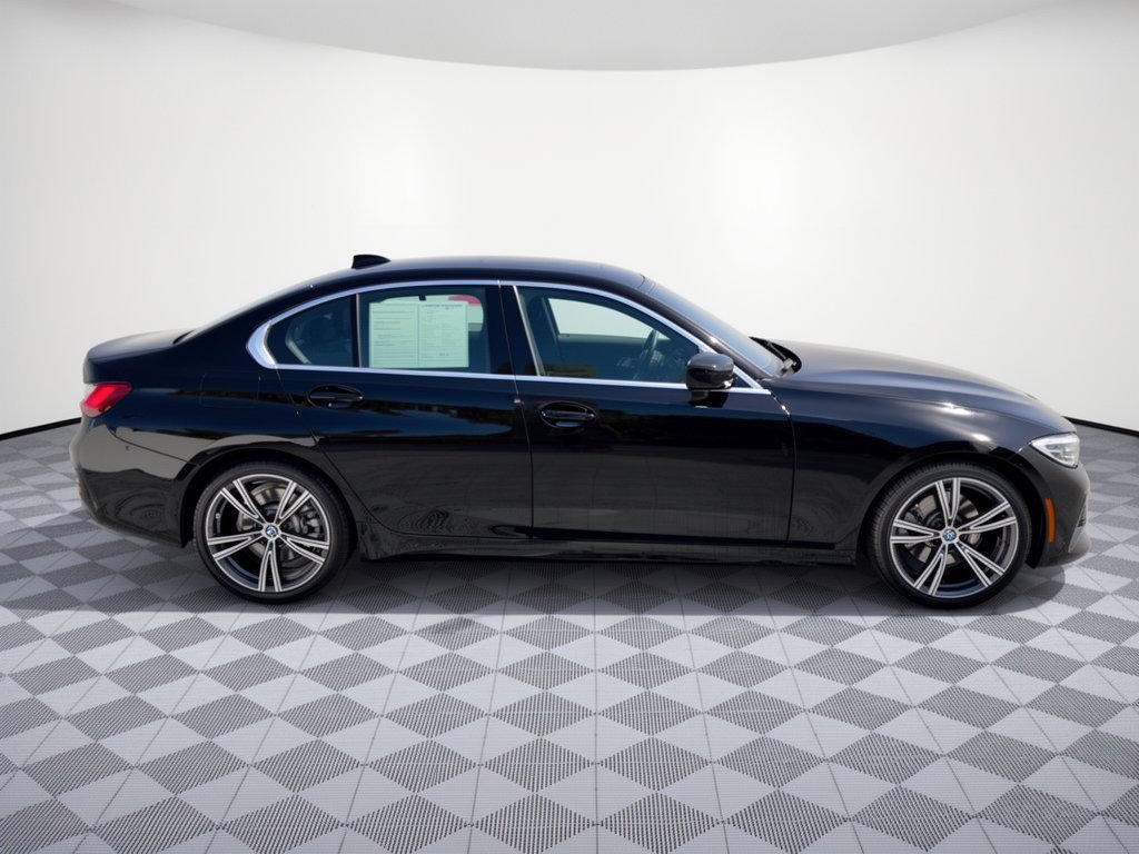 Used 2021 BMW 330i Sedan w/ Convenience Package (ZC2) RWD image 8