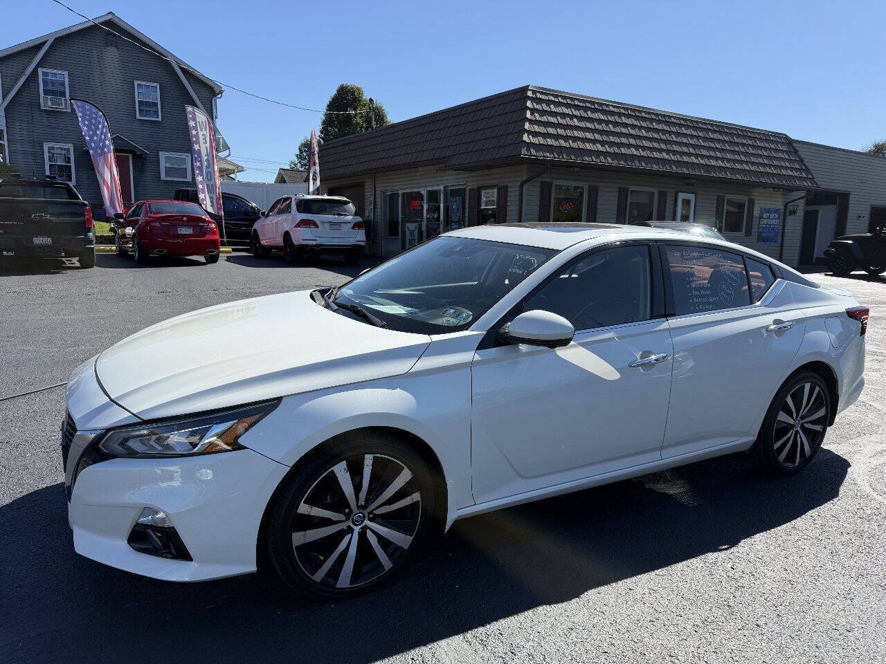 Used 2020 Nissan Altima 2.5 Platinum AWD/4WD image 4