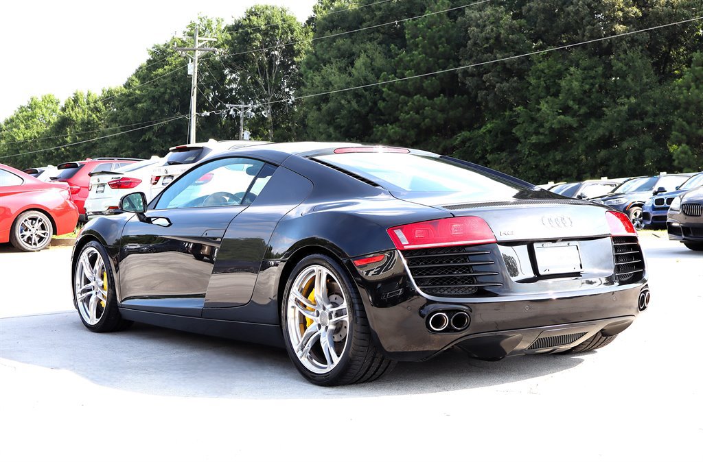 Used 2010 Audi R8 V8 AWD/4WD image 5