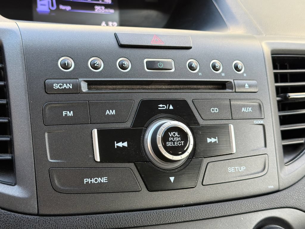 Used 2014 Honda CR-V LX image 21