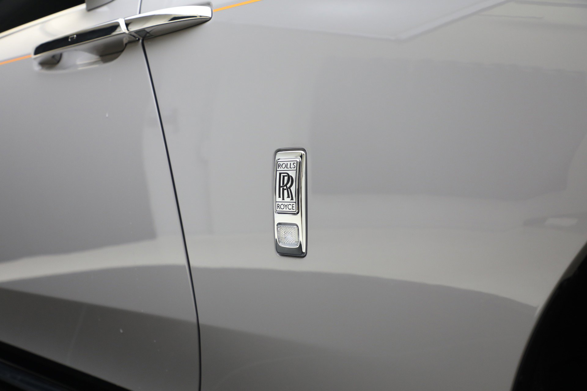 New 2026 Rolls-Royce Spectre image 38