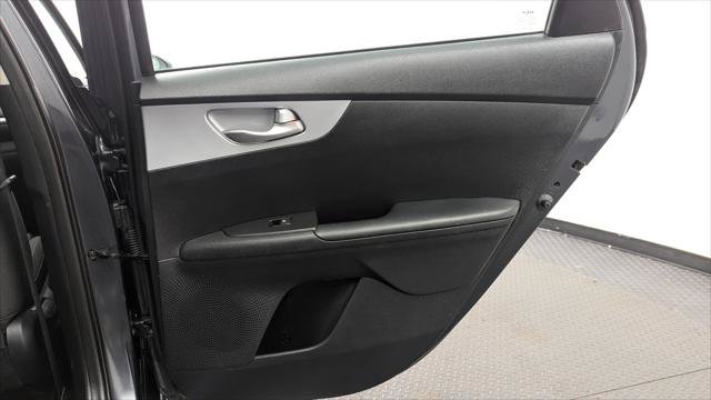 Used 2024 Kia Forte LXS FWD image 21