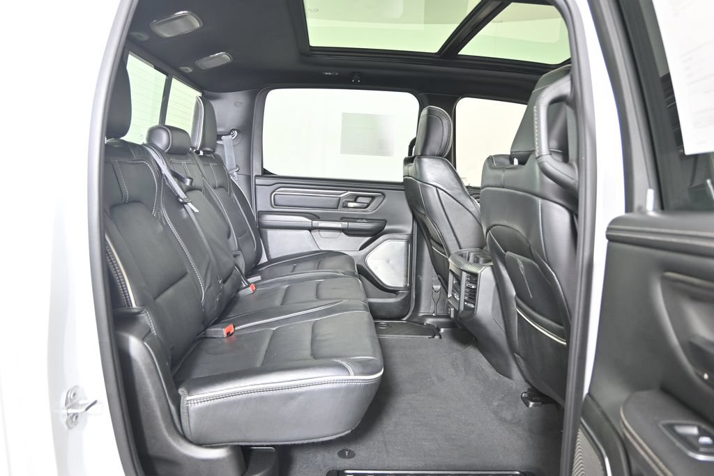 Used 2019 RAM 1500 Limited AWD/4WD image 16