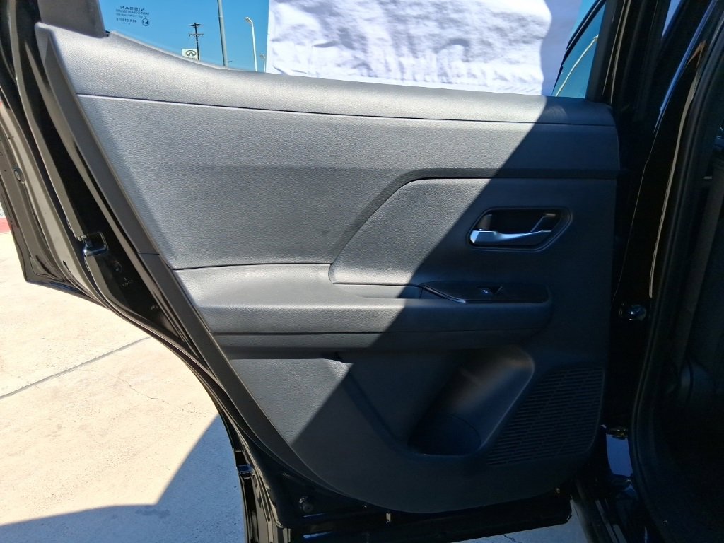 New 2026 Nissan Kicks SV w/ Cold Weather Package image 20