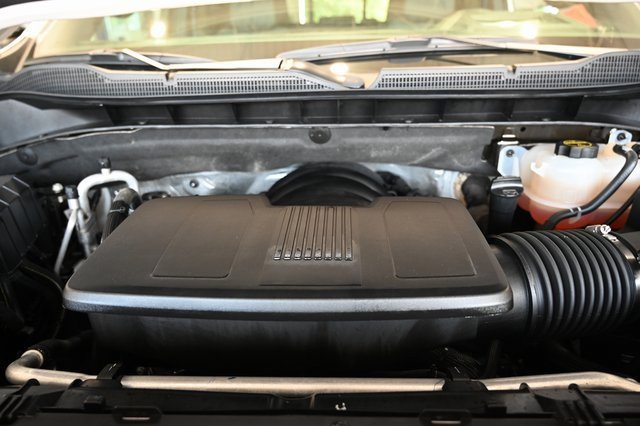 Used 2024 Chevrolet Silverado 1500 ZR2 w/ Technology Package image 27