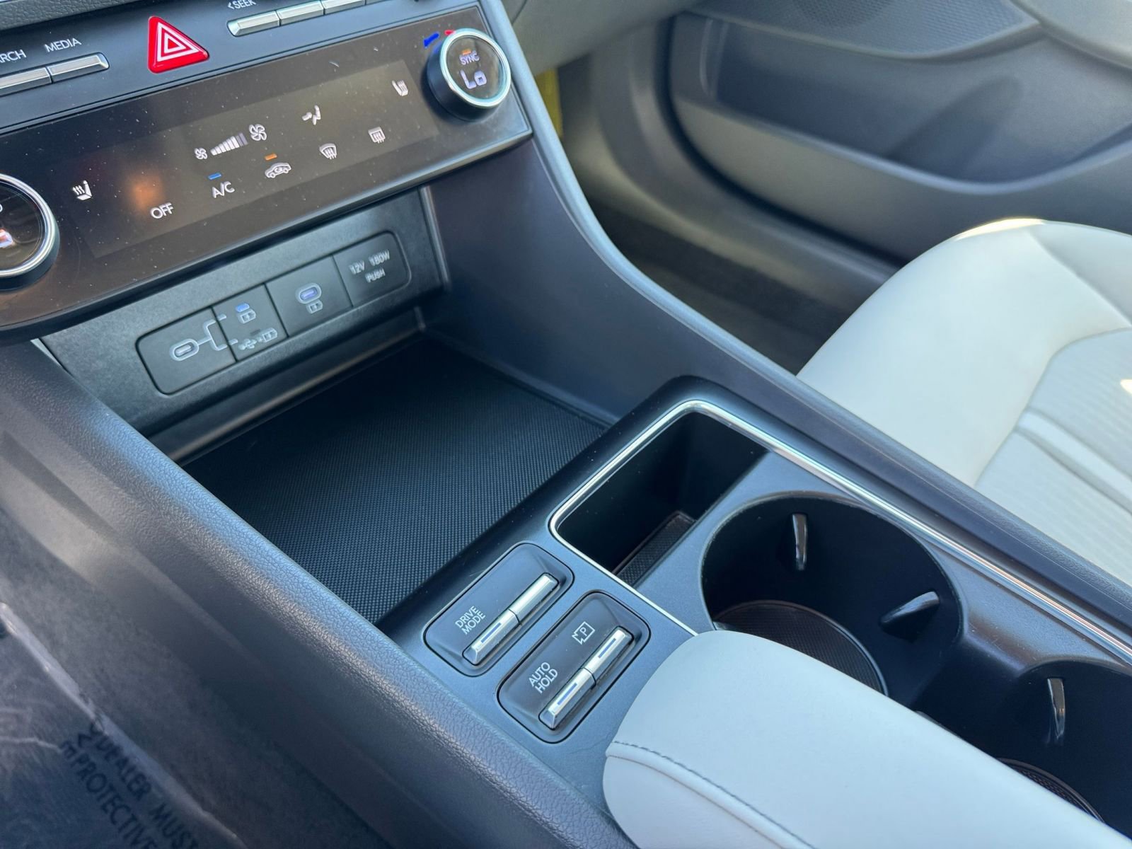 Used 2025 Hyundai Sonata SEL image 41