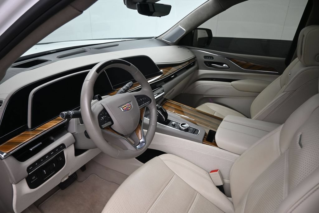 Used 2024 Cadillac Escalade ESV Sport Platinum AWD/4WD image 20