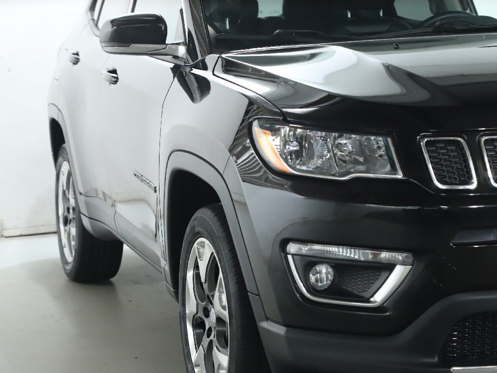 Used 2018 Jeep Compass Limited w/ Safe & Security Group AWD/4WD image 8