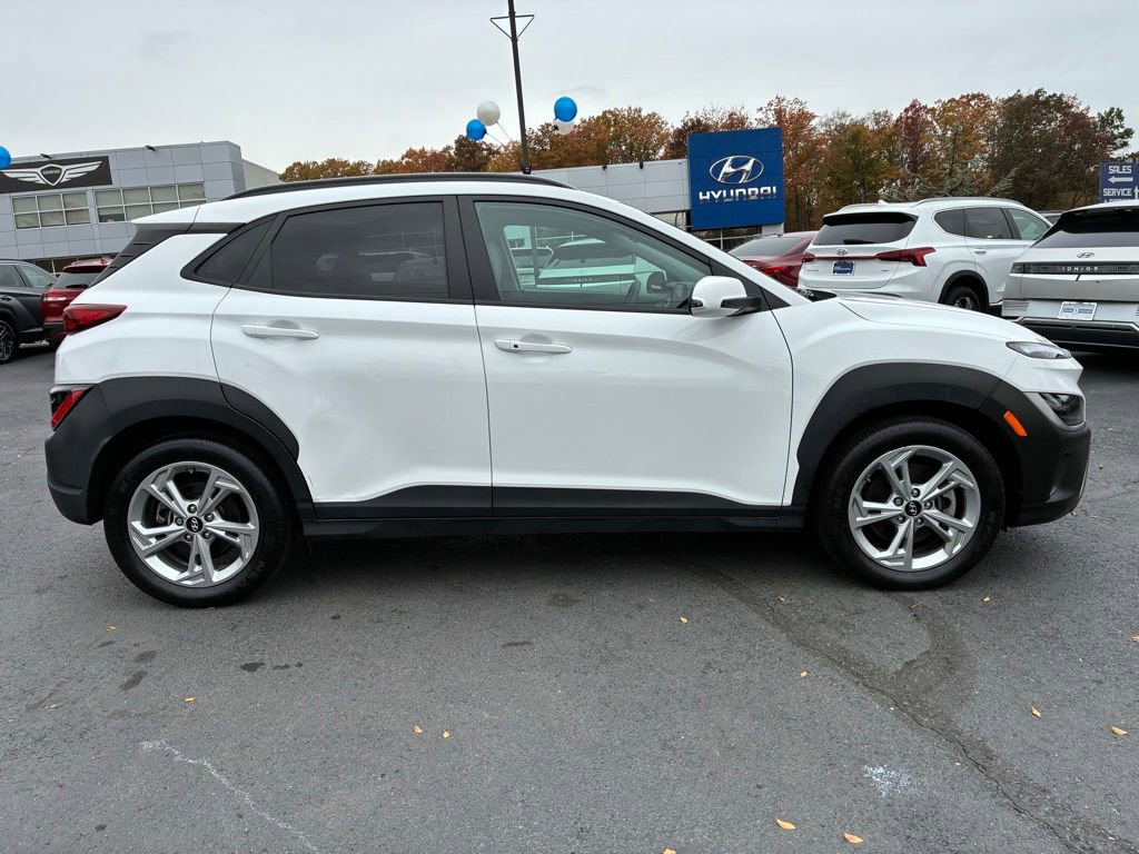 Used 2023 Hyundai Kona SEL w/ Cargo Package image 8
