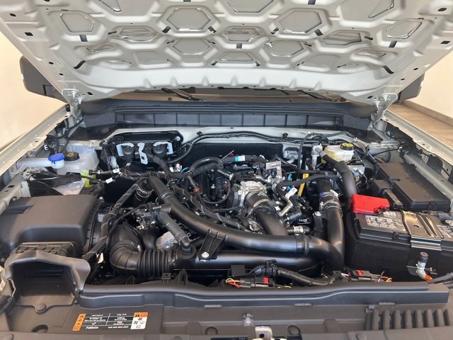 New 2025 Ford Bronco Badlands image 3