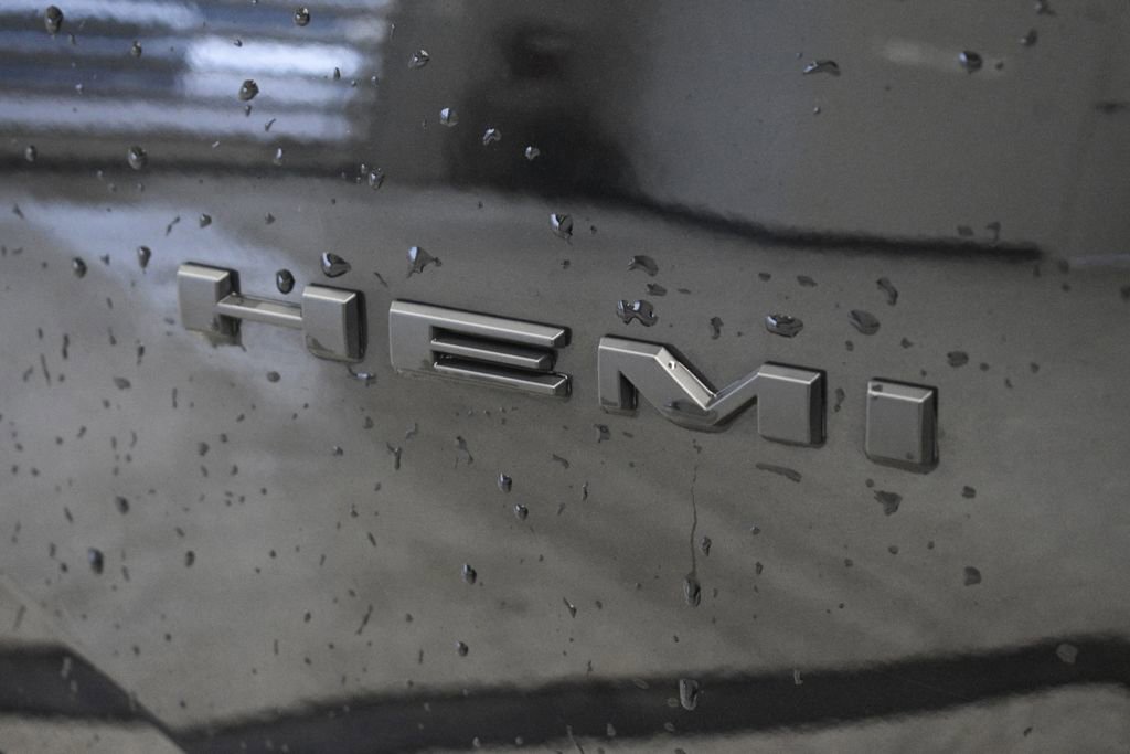 Certified 2021 Dodge Durango R/T w/ Technology Group image 23