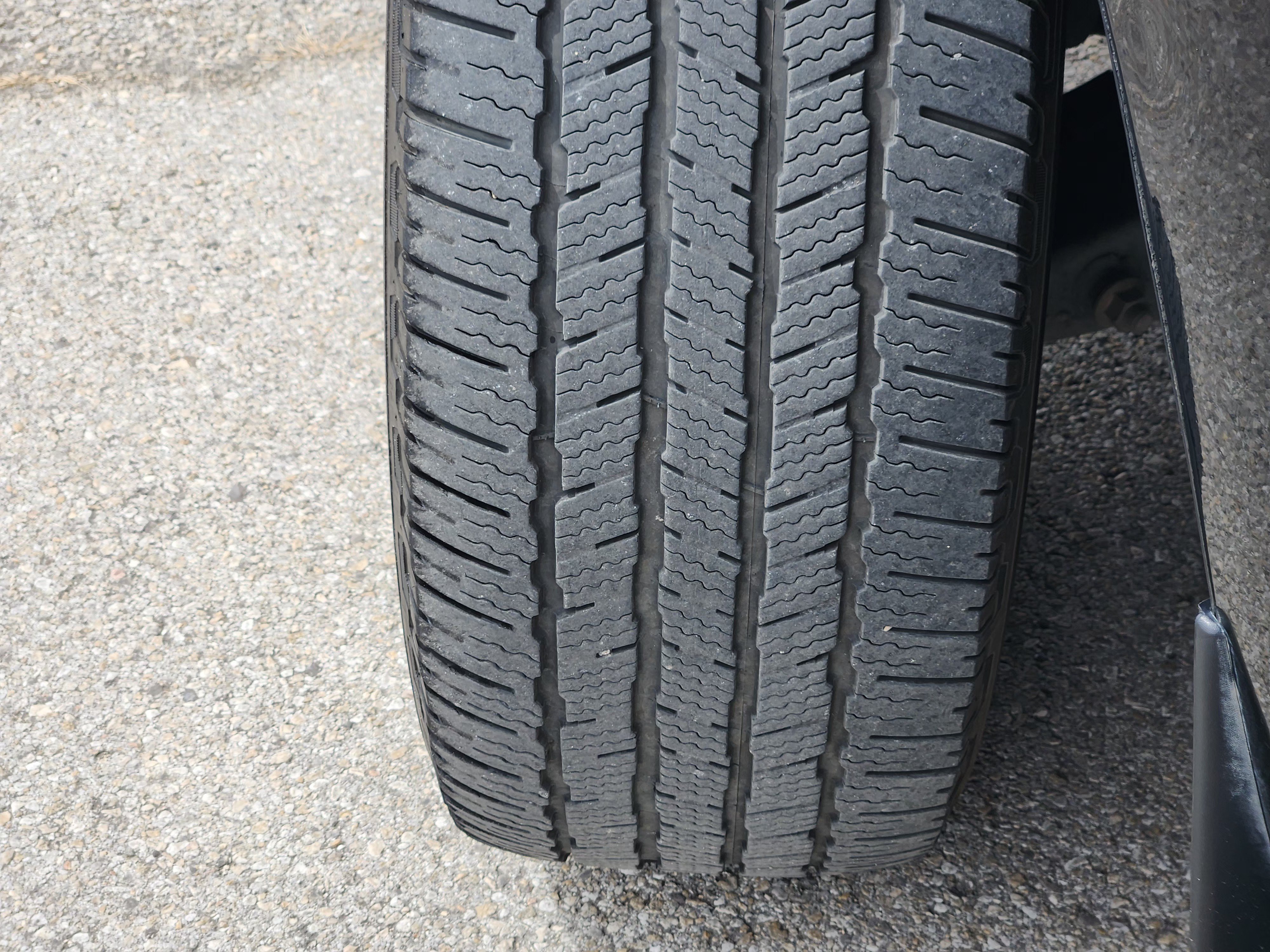 Used 2018 Toyota Sequoia SR5 RWD image 11