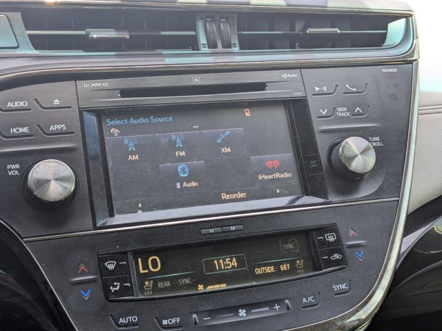 Used 2015 Toyota Avalon Limited w/ Technology Package FWD image 20