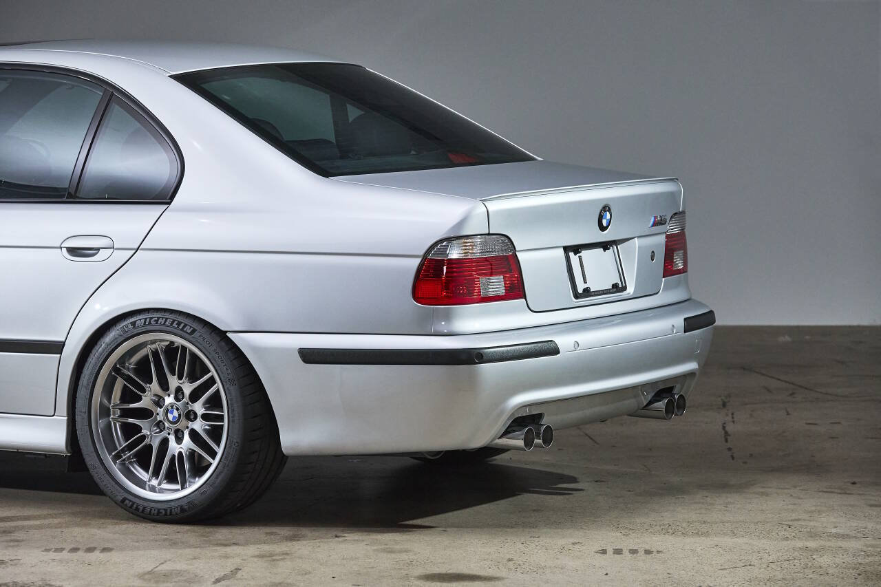 Used 2003 BMW M5 RWD image 21
