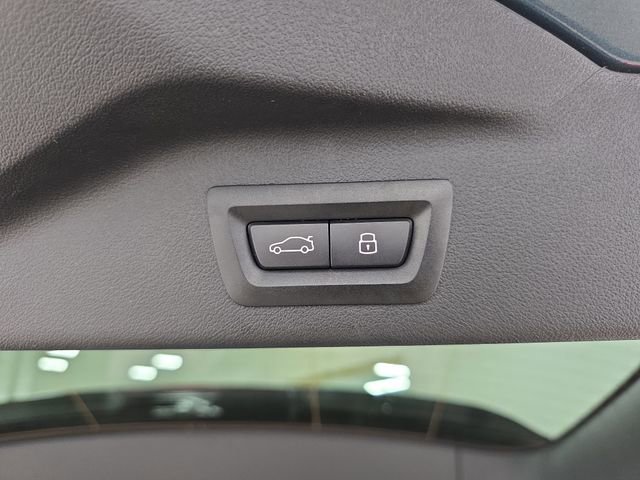 Certified 2026 BMW X7 xDrive40i AWD/4WD image 33