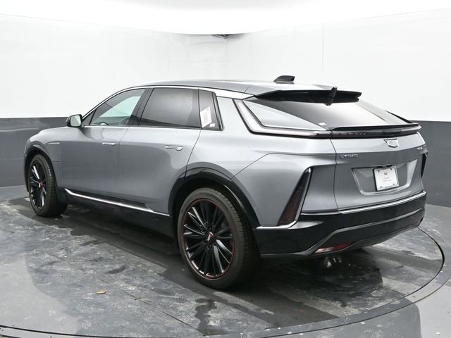 New 2025 Cadillac Lyriq Luxury w/ LPO, Red Accent Package image 6