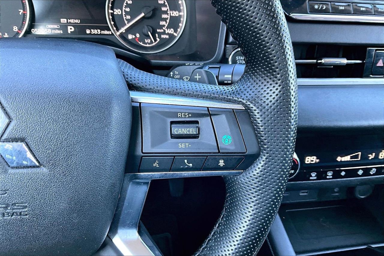 Used 2024 Mitsubishi Outlander SE image 31