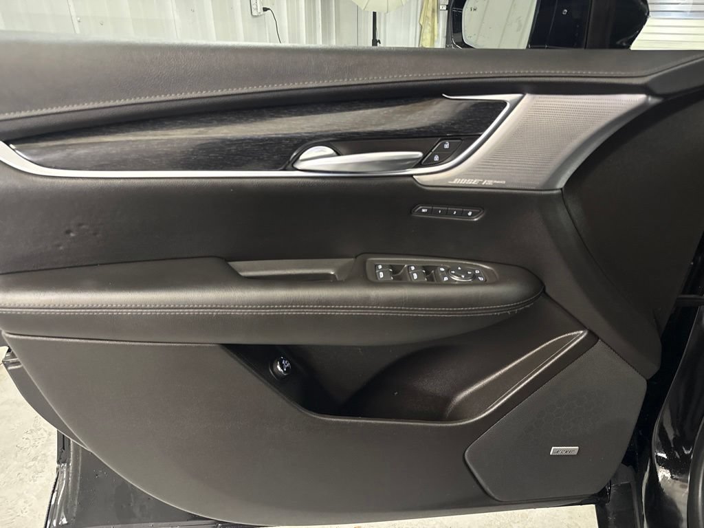 Used 2022 Cadillac XT5 Premium Luxury FWD image 8