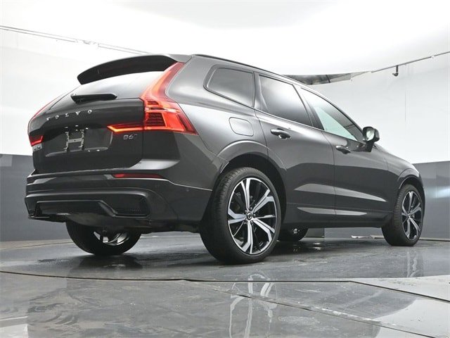 Certified 2023 Volvo XC60 B6 Ultimate w/ Protection Package Premier AWD/4WD image 39