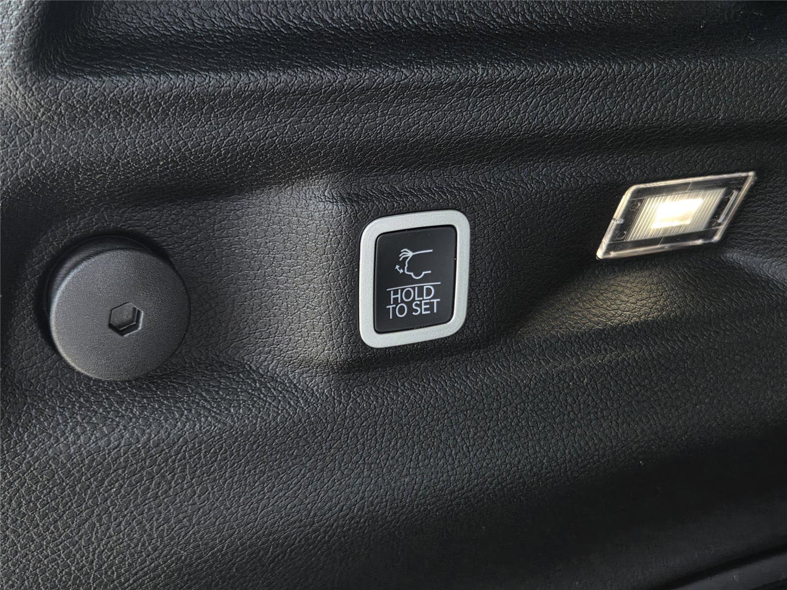 New 2026 Jeep Grand Cherokee L Limited RWD image 29