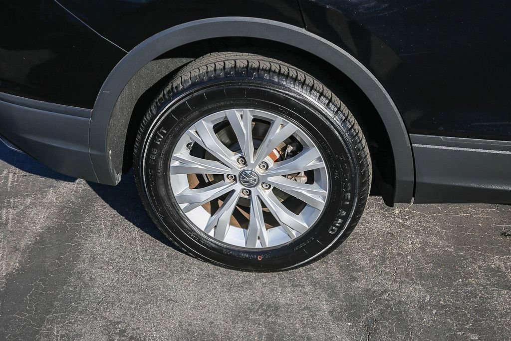 Used 2019 Volkswagen Tiguan S w/ Driver Assistance Package FWD image 14