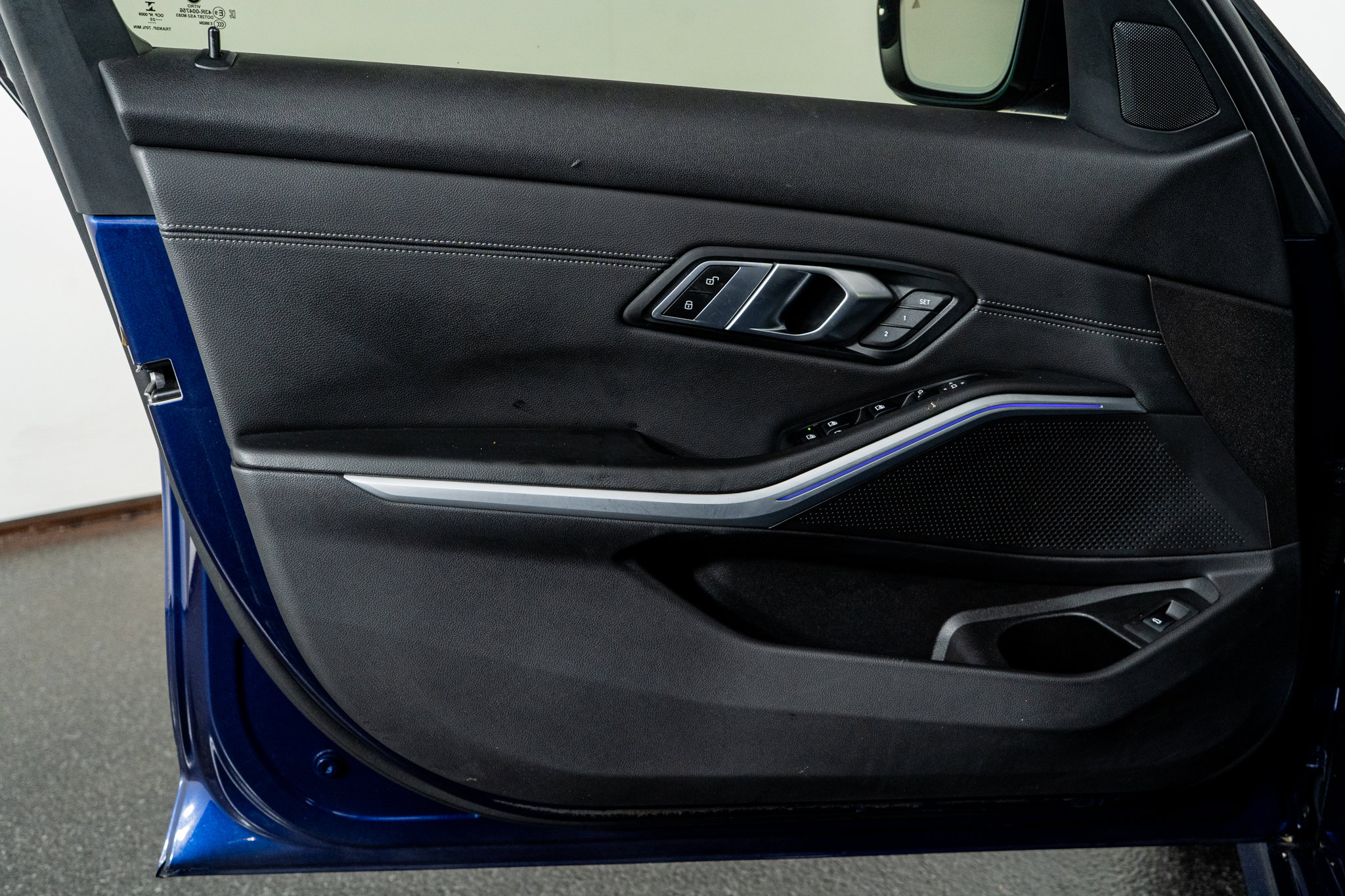 Used 2020 BMW 330i Sedan w/ Executive Package image 45