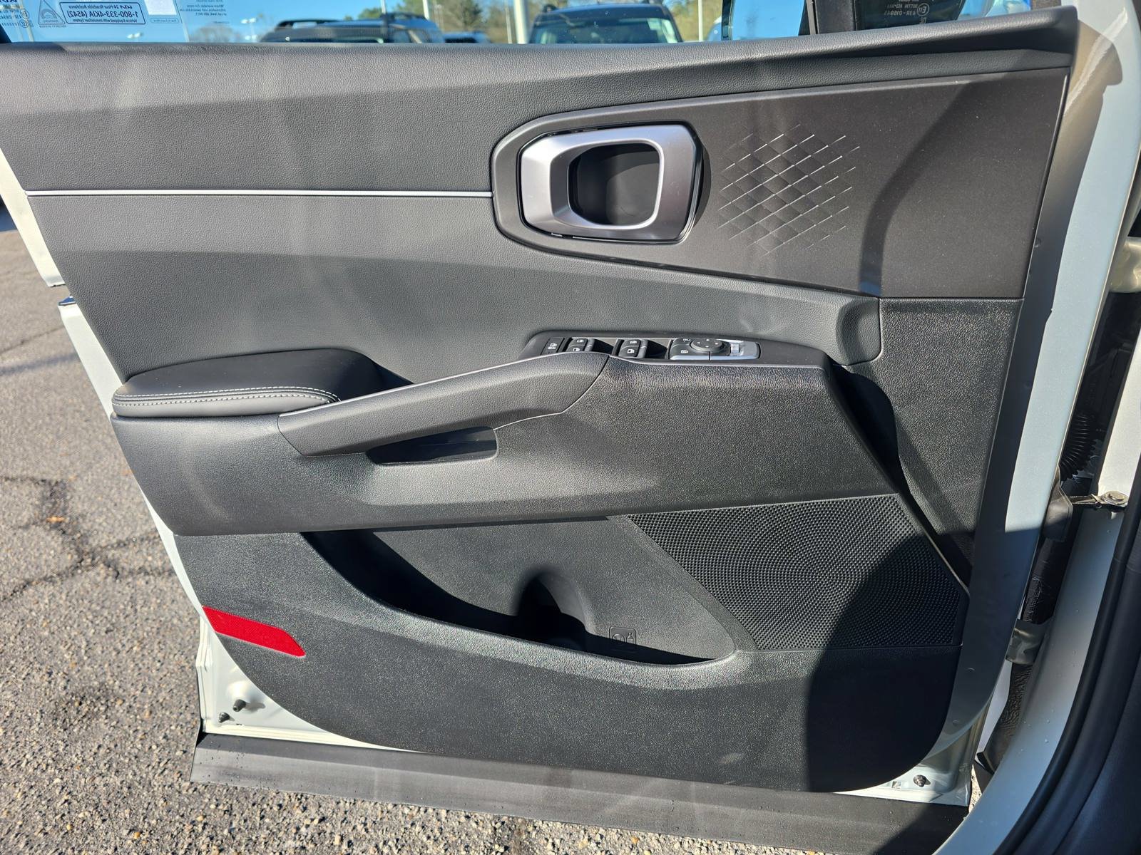 New 2026 Kia Sorento LX FWD image 29