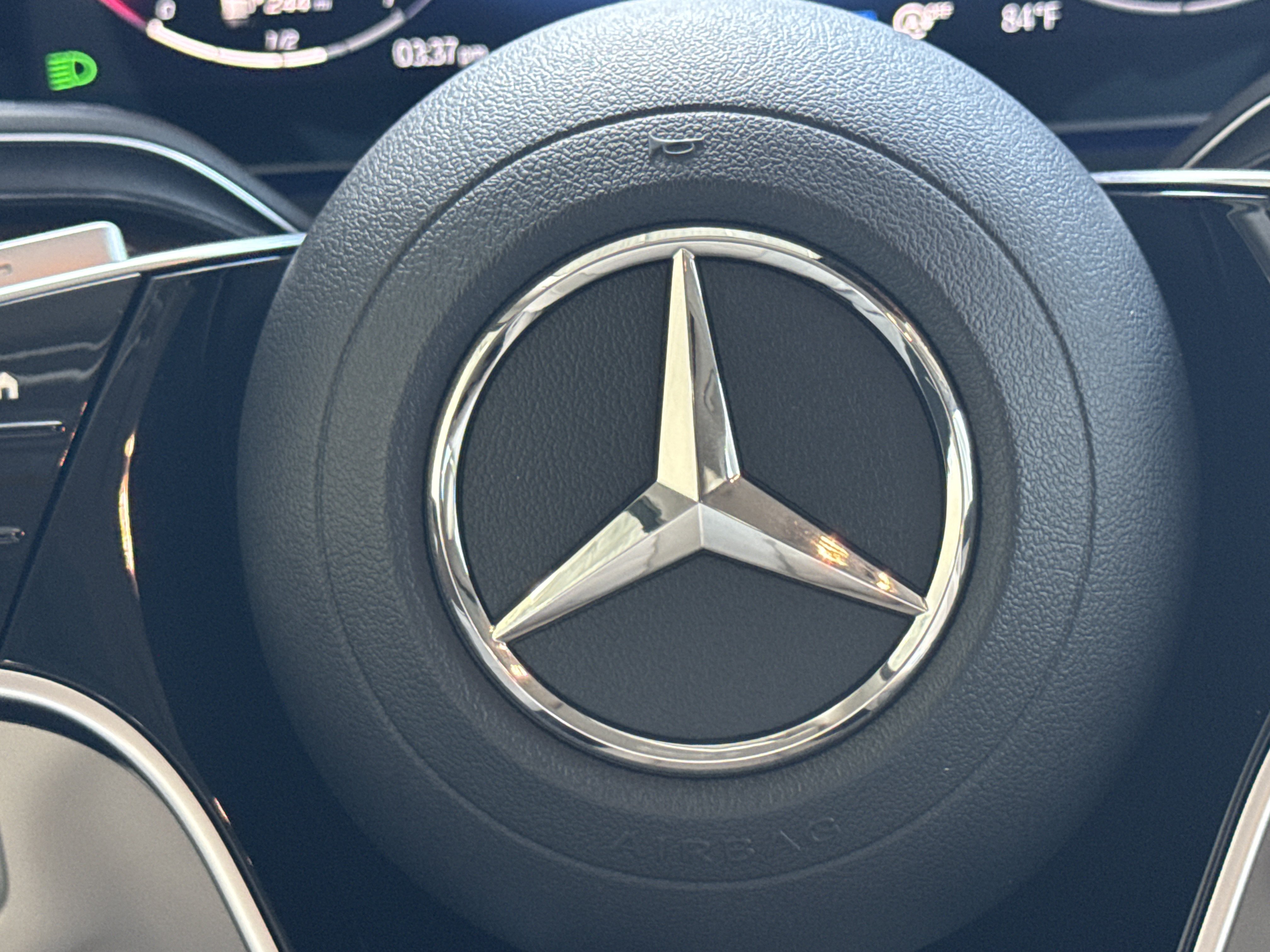 Certified 2025 Mercedes-Benz GLS 450 4MATIC image 37