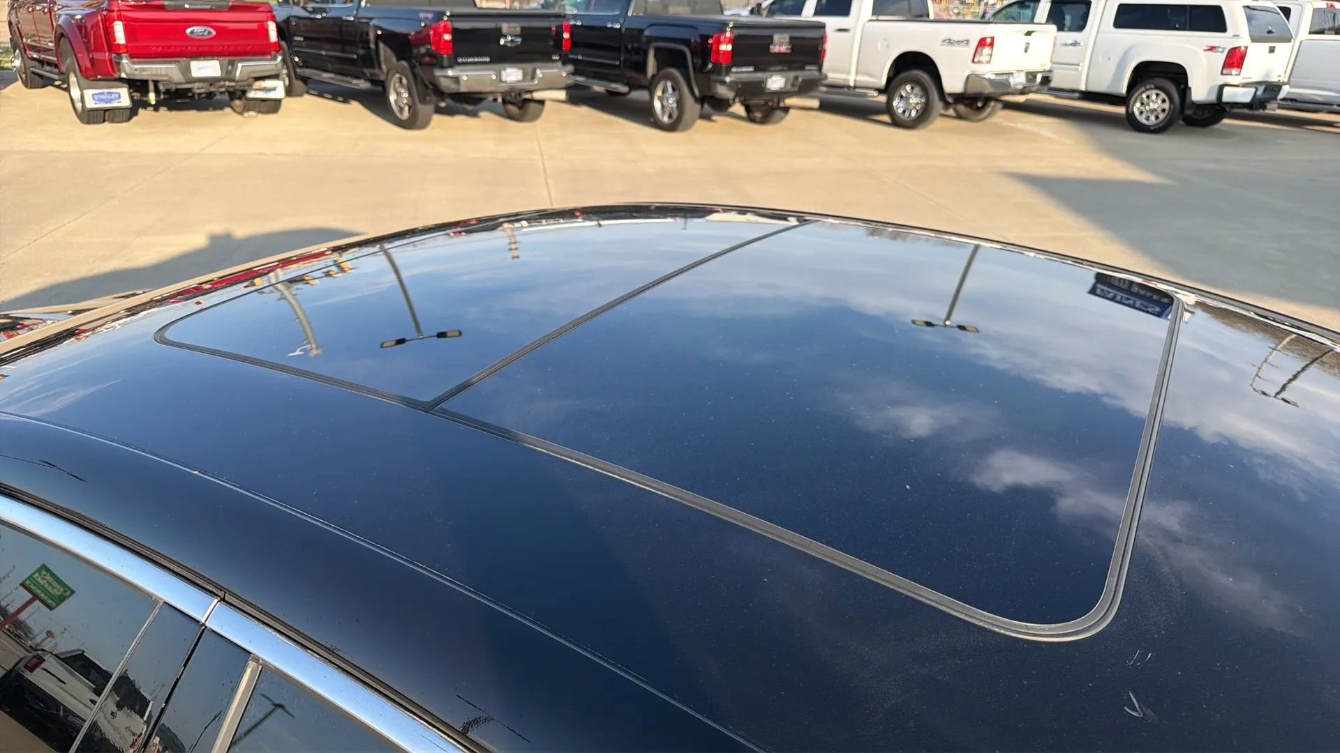 Used 2015 Chrysler 200 C w/ Navigation & Sound Group I image 36