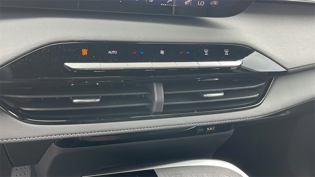 New 2026 Buick Enclave Sport Touring w/ Power Package image 19